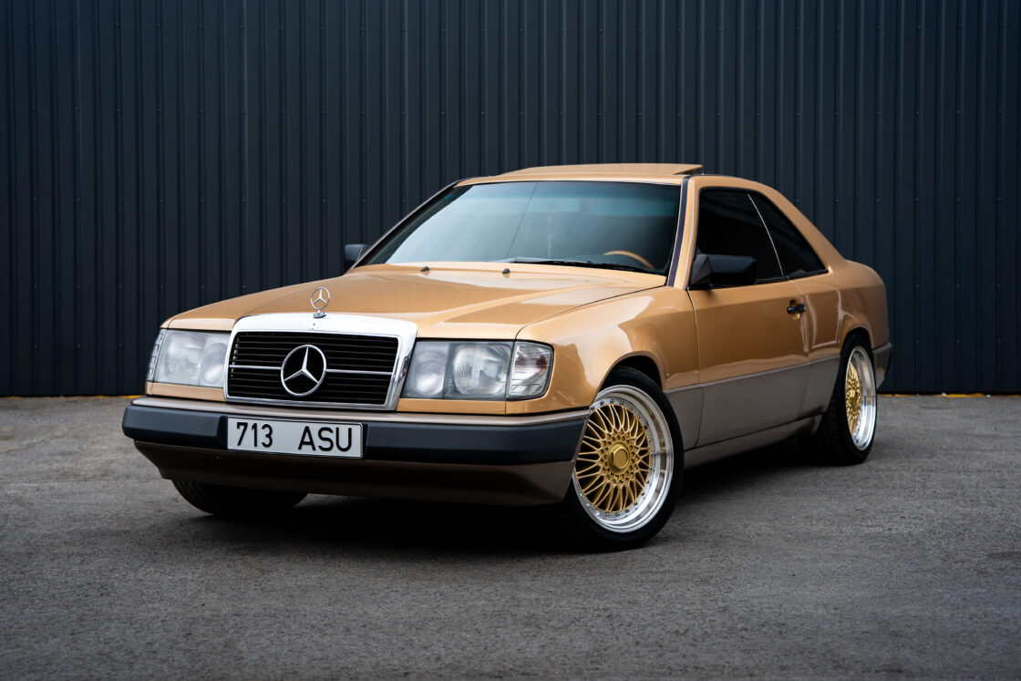 MERCEDES-BENZ 230 CE
